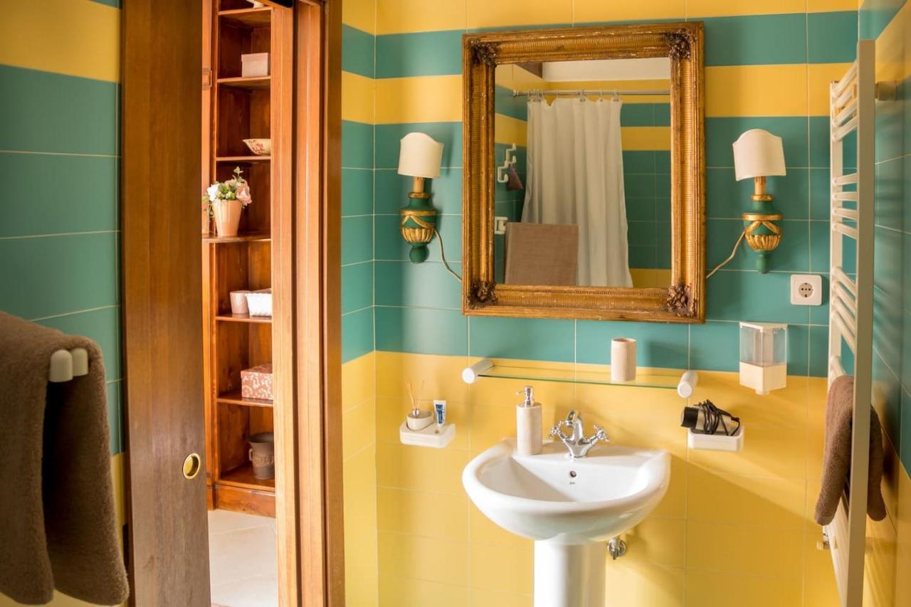 8 Small And Cozy Suite Timisoara Ngoại thất bức ảnh